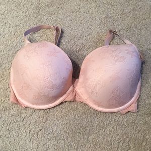 Victoria’s Secret pink lace bra